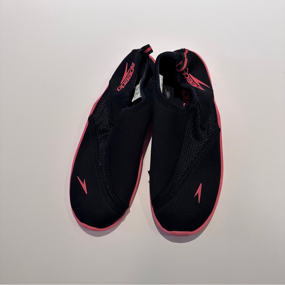 Speedo Black and Pink Water Shoes